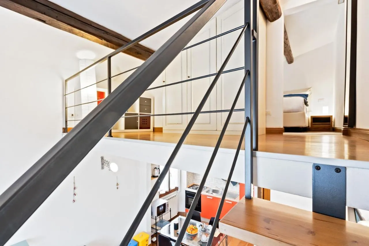 Rifredi & Dalmazia Modern Loft Apartment Florence